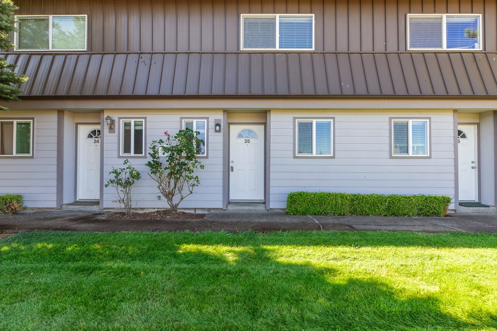 Townhouse Village Apartments, 606 E 9th Street, Newberg, OR RentCafe
